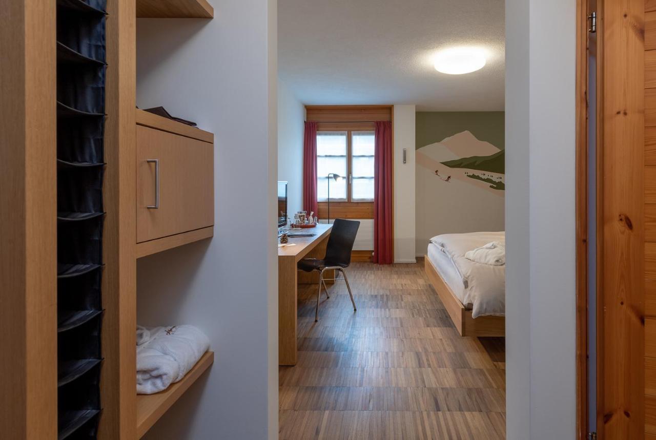 Hotel Schweizerhof Lenzerheide Rum bild