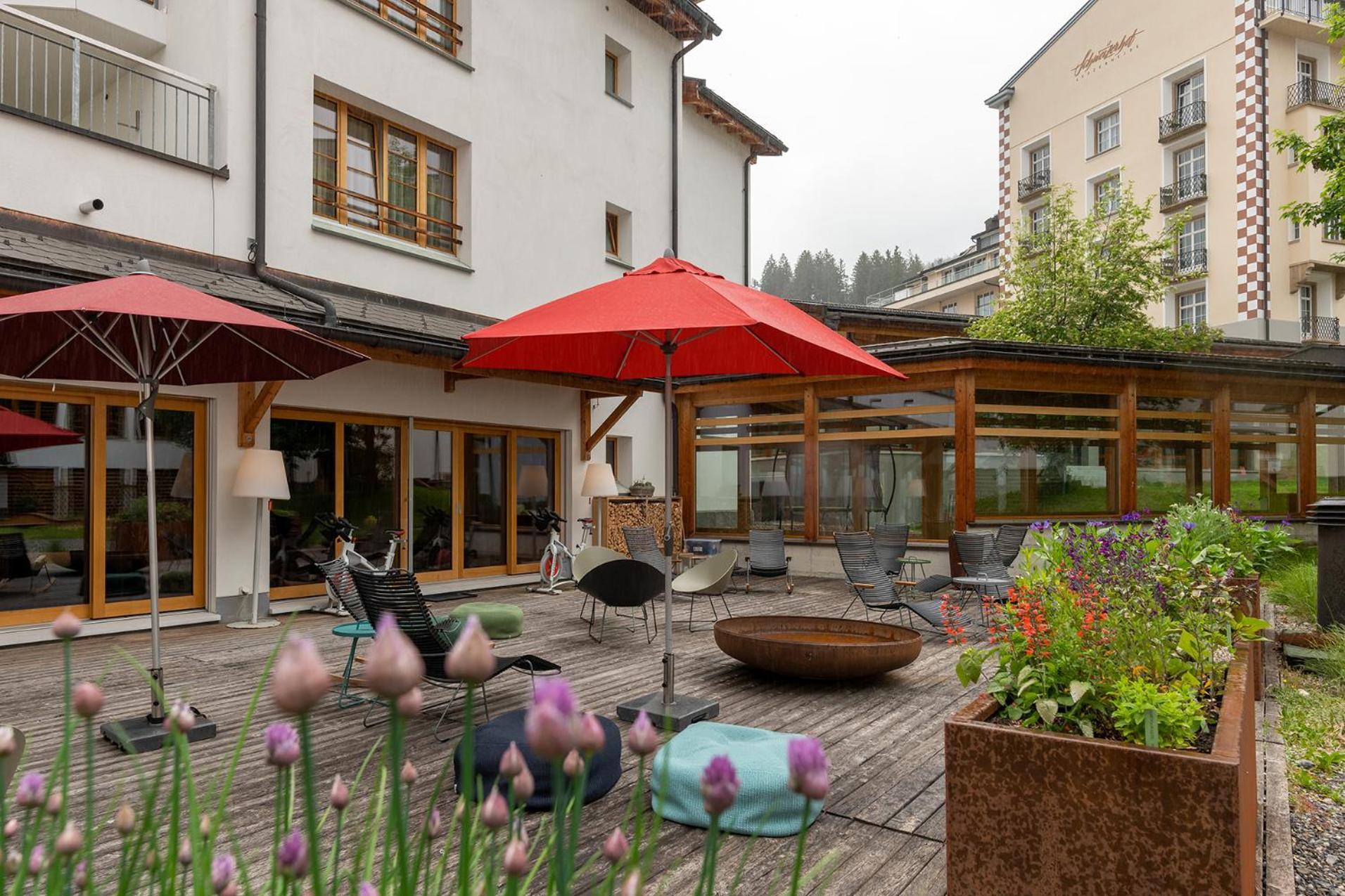 Hotel Schweizerhof Lenzerheide Exteriör bild